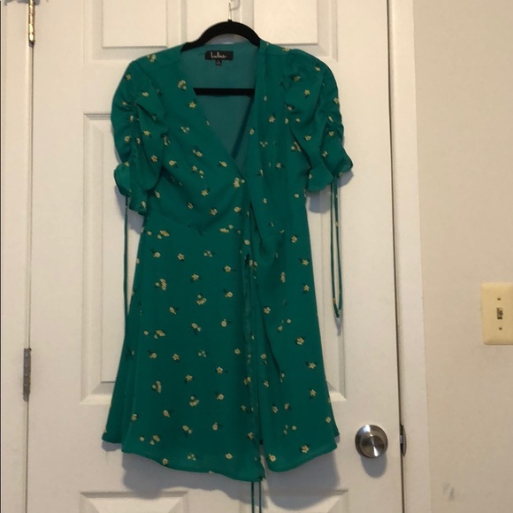 Lulus green wrap dress - Picture 5 of 8